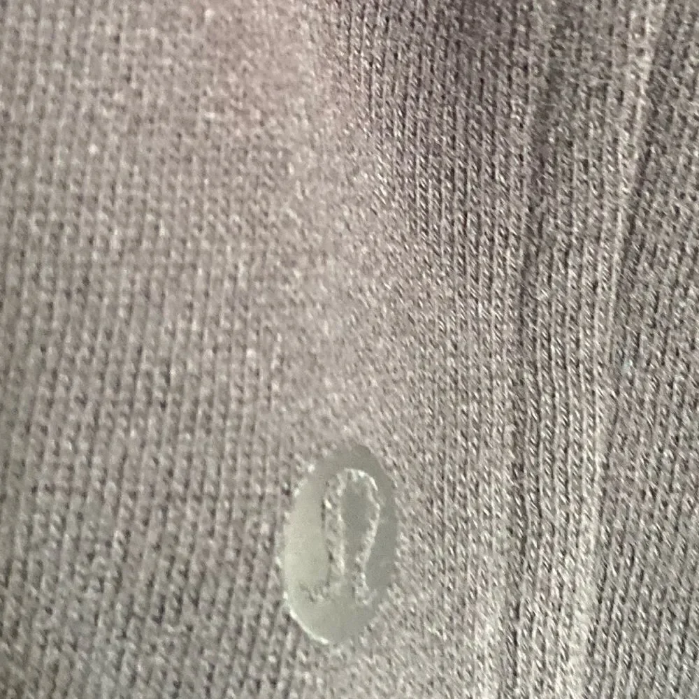 Lululemon Wind Down Pullover Black Size 4